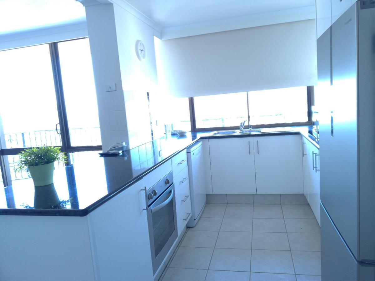 Silverton Apartment Resort Surfers Paradise Gold Coast Bagian luar foto